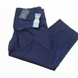 NWT Zac & Rachel Navy Cropped Pants